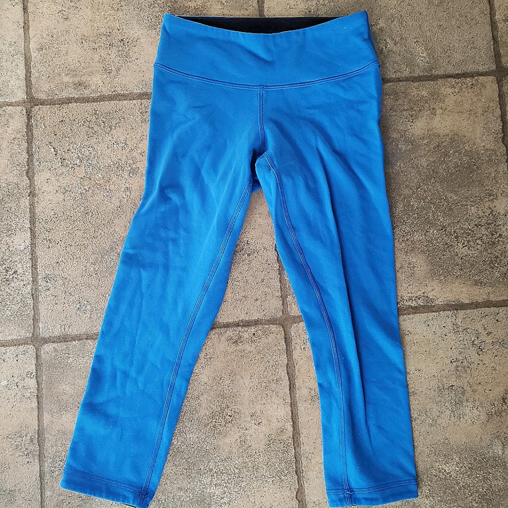 Lululemon Wunder Under 21" Blue Capri Leggings